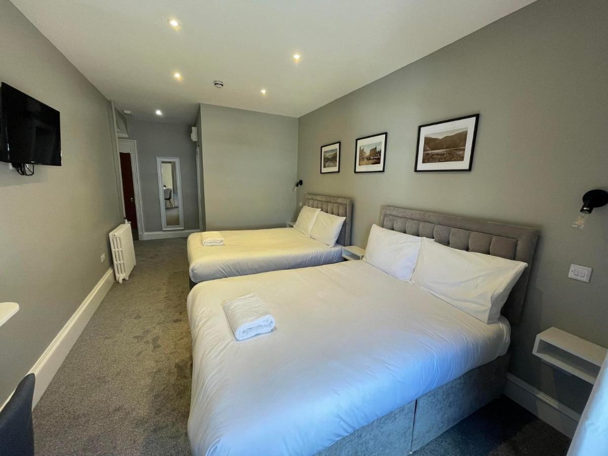 Hotel Airlie Arms