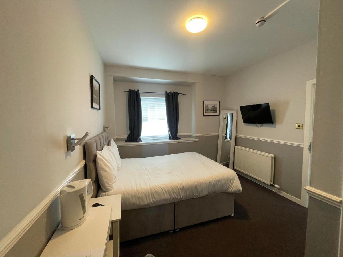 Airlie Arms 2* Kirriemuir