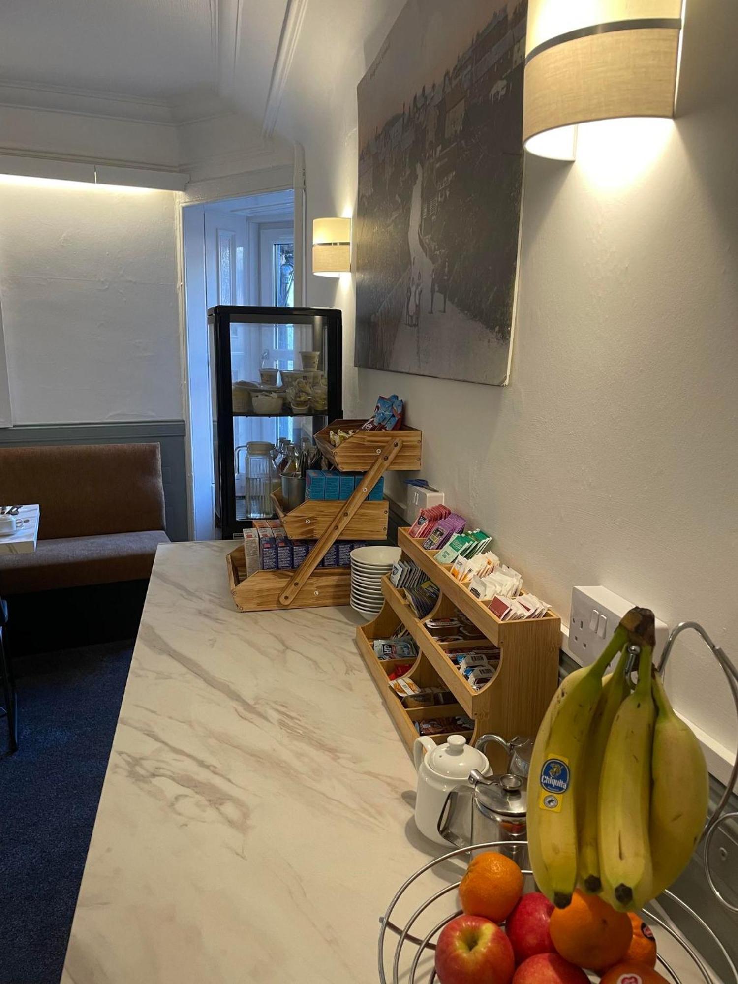 Hotel Airlie Arms 2*